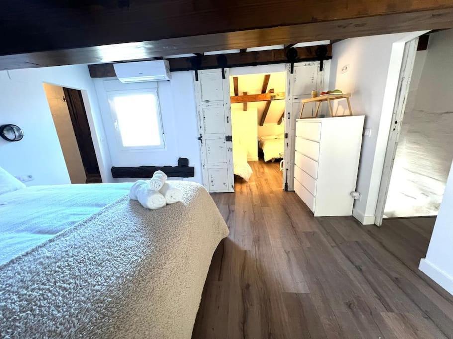 Old Town Loft - Cathedral Views. Apartamento Logroño Exterior foto